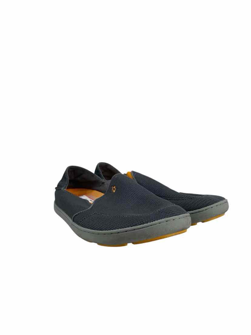 OluKai Men's Size 9.5 Shoes