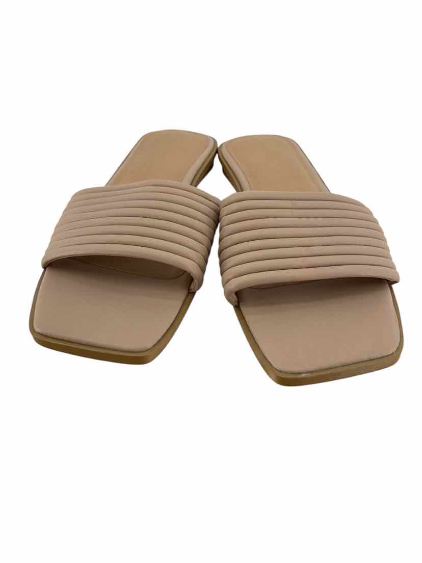 Torrid Ladies Size 9.5 WW Sandals