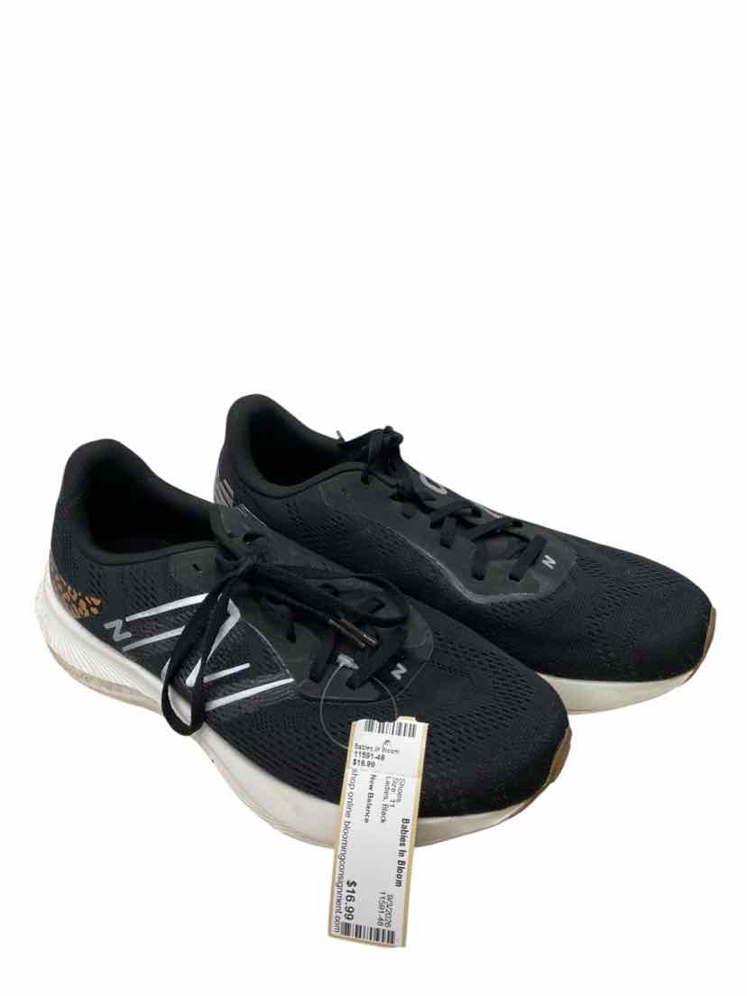 New Balance Ladies Size 11 Shoes