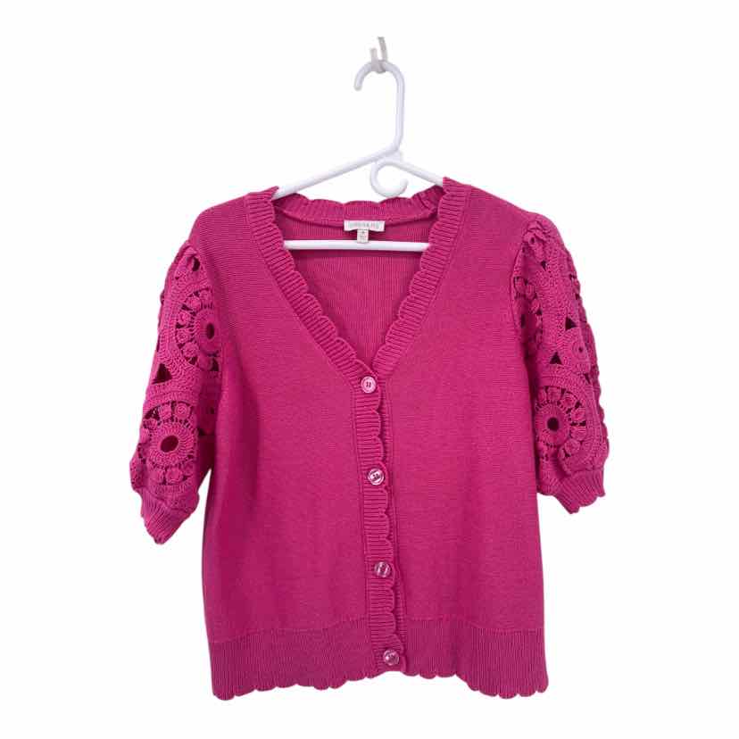 Crown & Ivy Ladies Size Medium Sweater