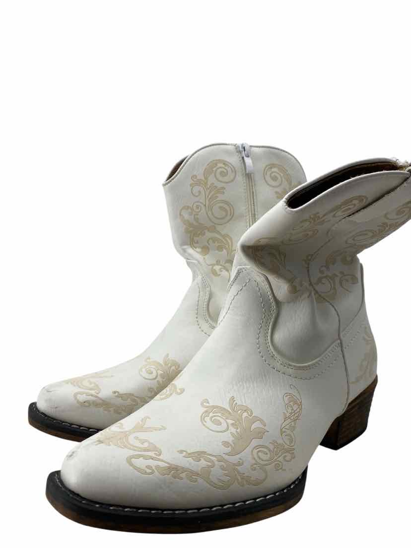 Dreampairs Ladies Size 7 Boots