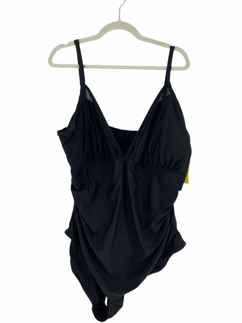 Time & True Ladies Size 3x Bathing Suit