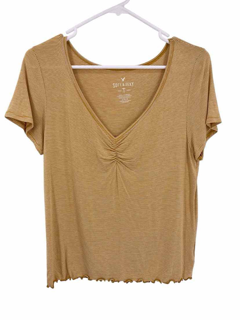 American Eagle Ladies Size L Shirt