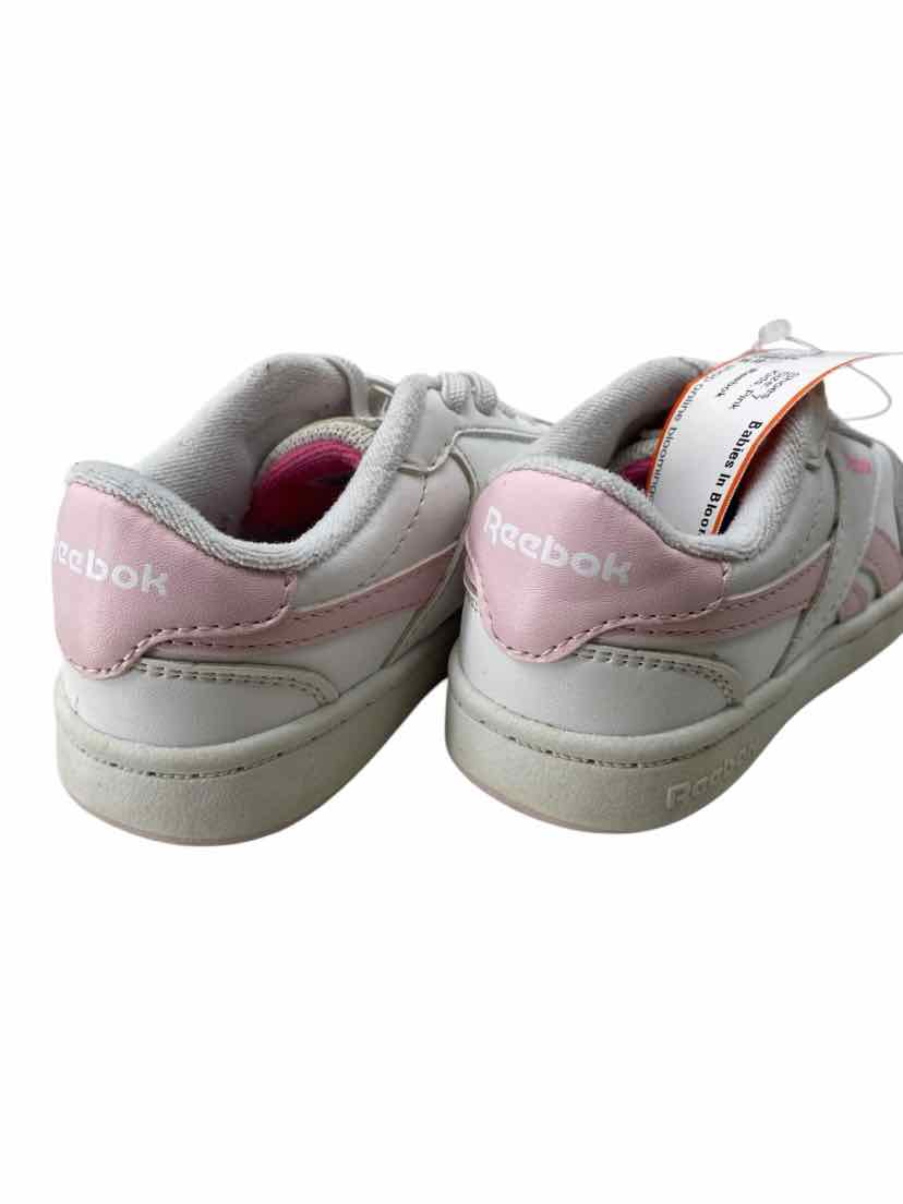 Reebok Kids Size 7 Shoes
