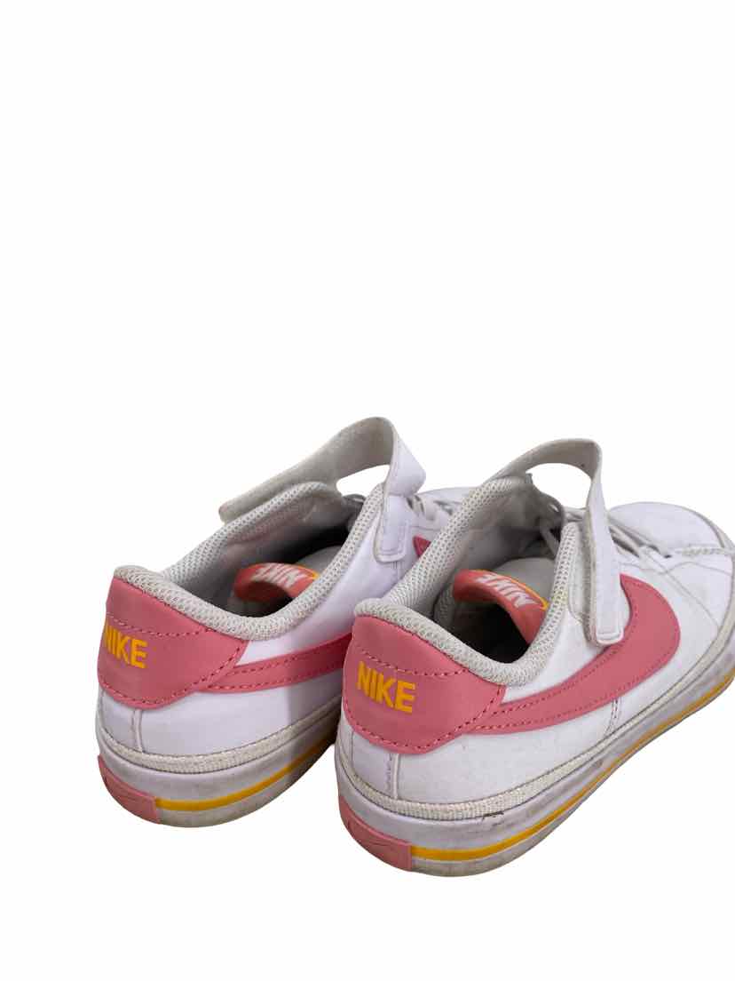Nike Kids Size 2y Shoes