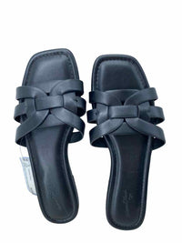Universal Thread Ladies Size 6.5 Sandals