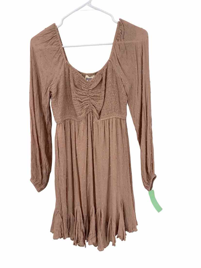 Peach Love Ladies Size M NEW Dress