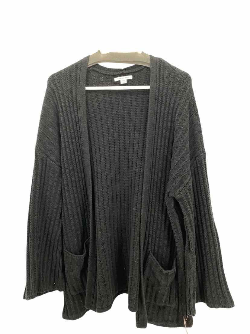 American Eagle Ladies Size M Sweater