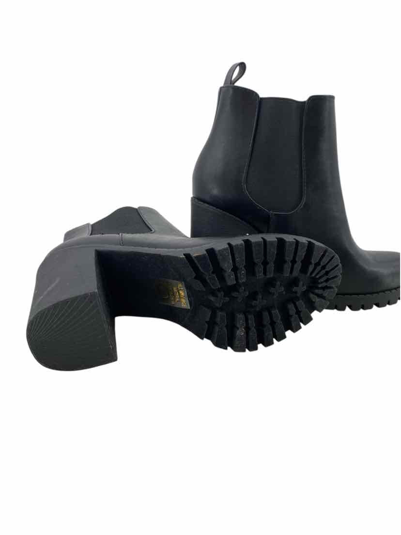 Marco Republic Ladies Size 7 Boots