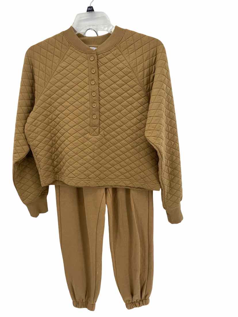 DSG Ladies Size S 2 pc Set
