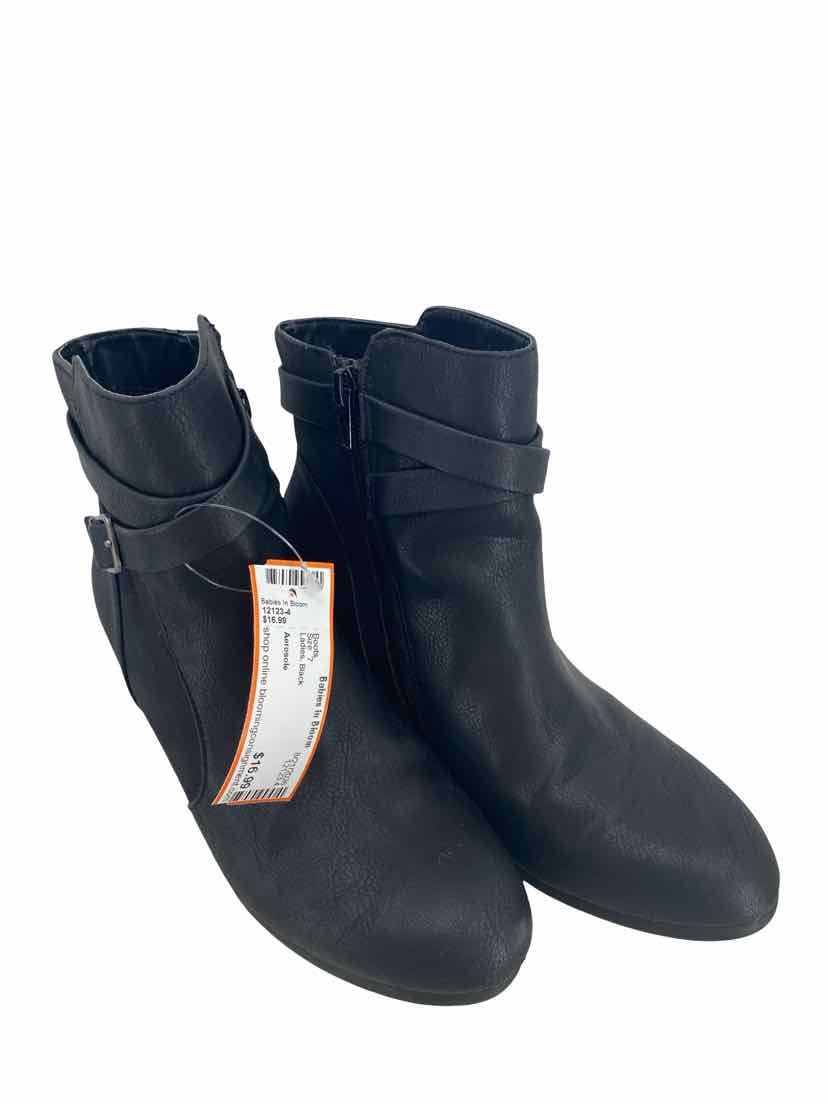 Aerosole Ladies Size 7 Boots