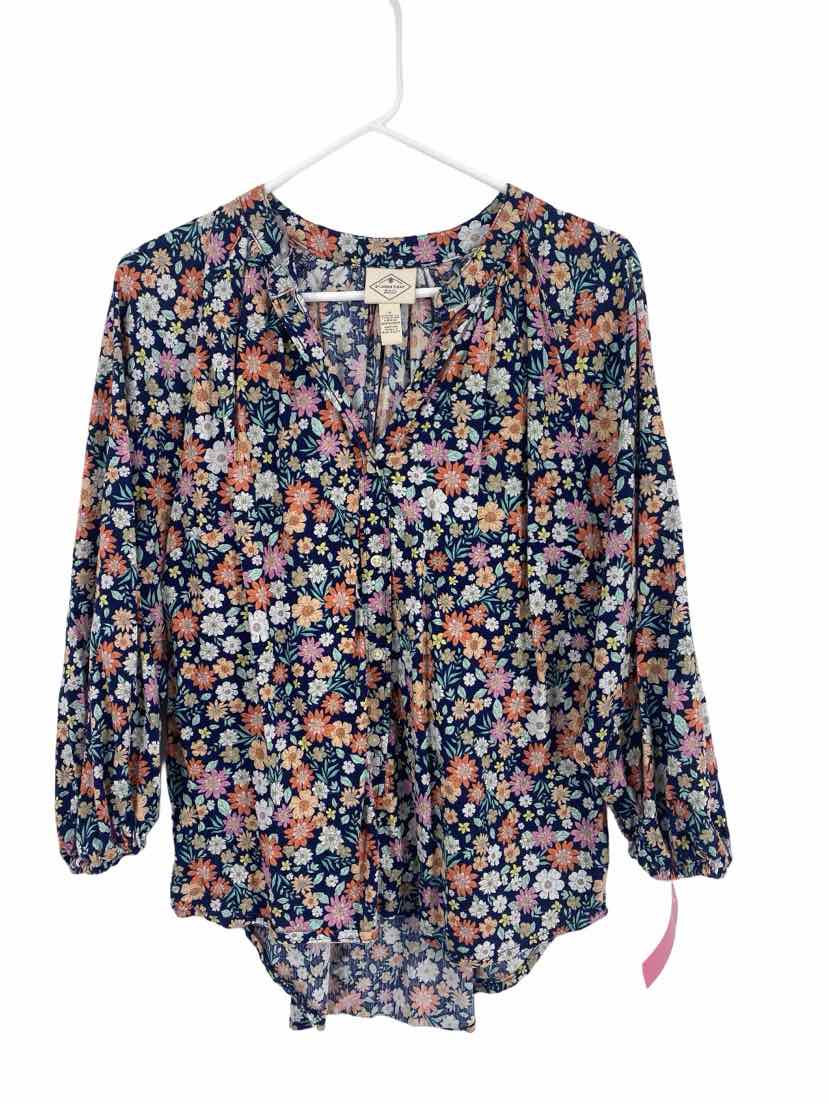 St John's Bay Ladies Size Small Shirt
