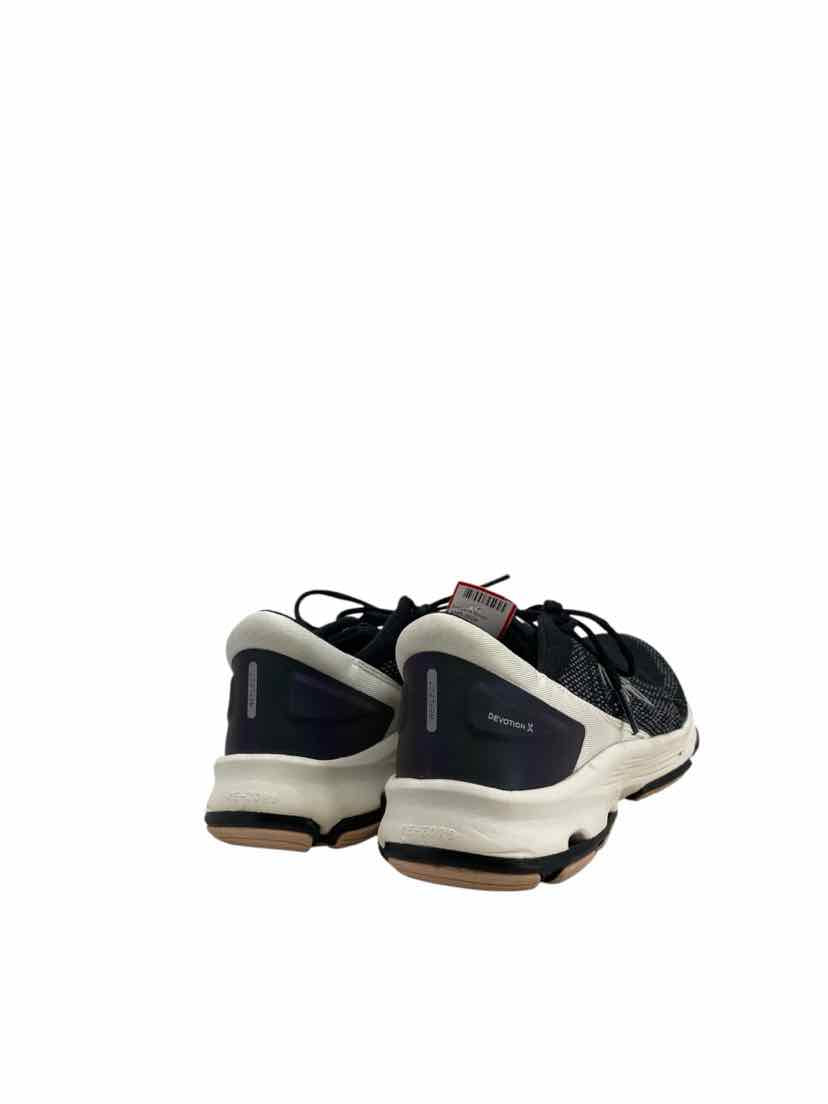 ryka Ladies Size 8 Shoes