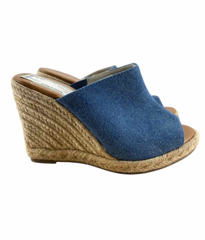 Ladies Athena Alexander Size 6 Shoes