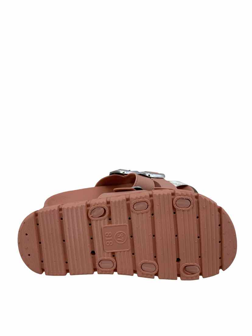 Fashion Ladies Size 37/6.5 Sandals