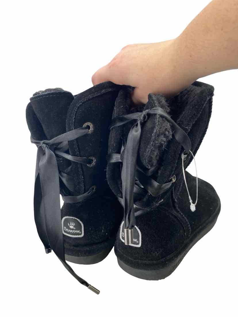 Bearpaw Ladies Size 10 Shoes