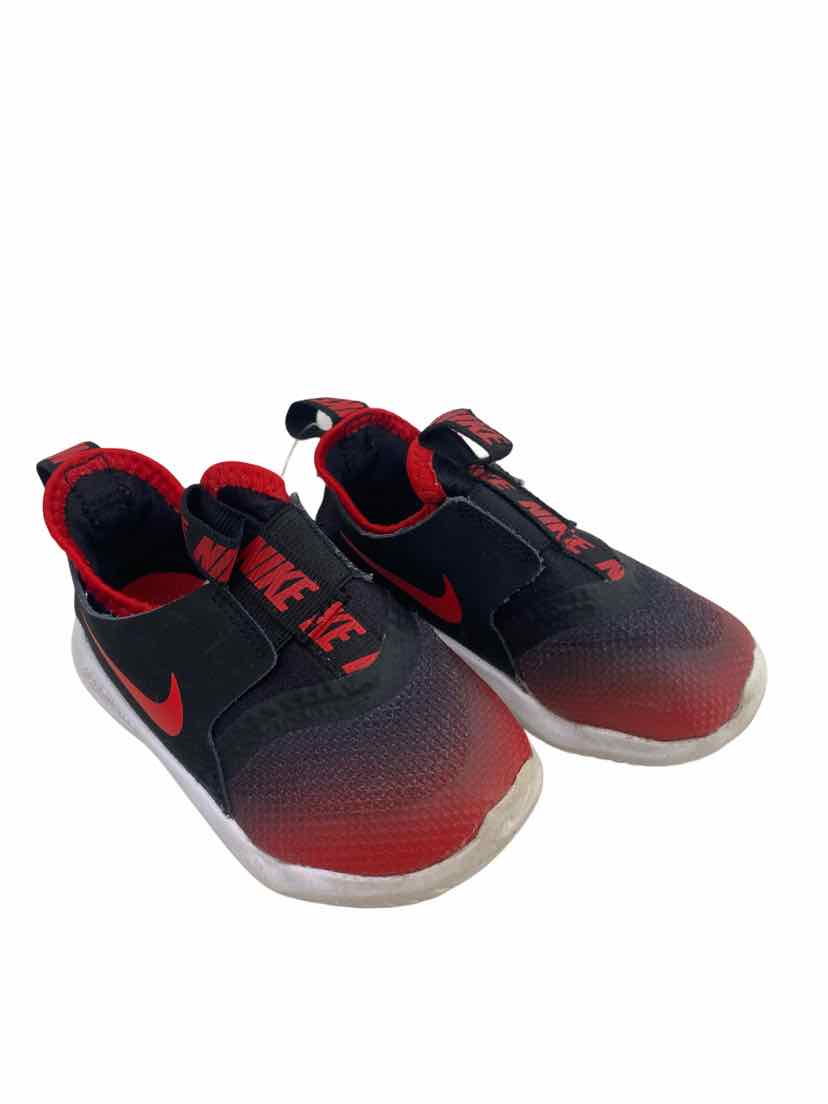 Nike Kids Size 6 Shoes