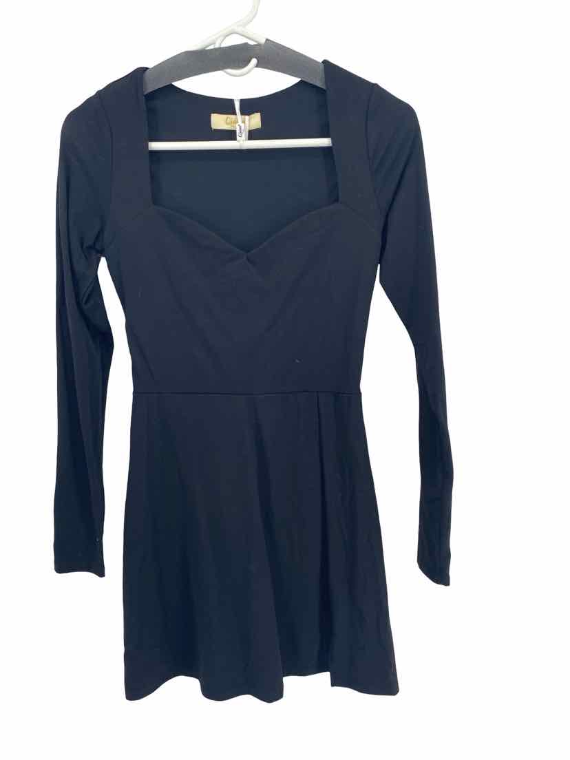 Qinsen Ladies Size M NEW Dress