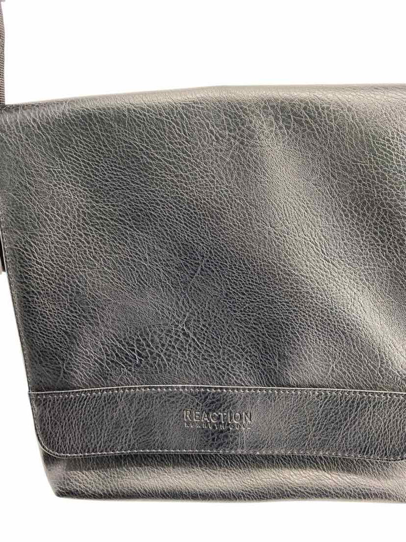 Kenneth Cole Ladies Purse