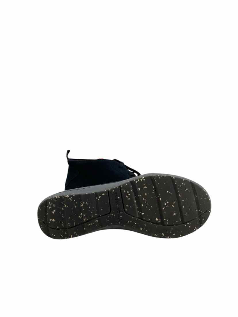 Easy Spirit Ladies Size 8 Shoes