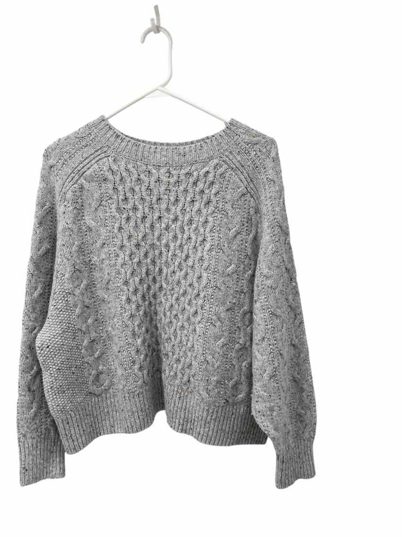 Universal Thread Ladies Size XL Sweater
