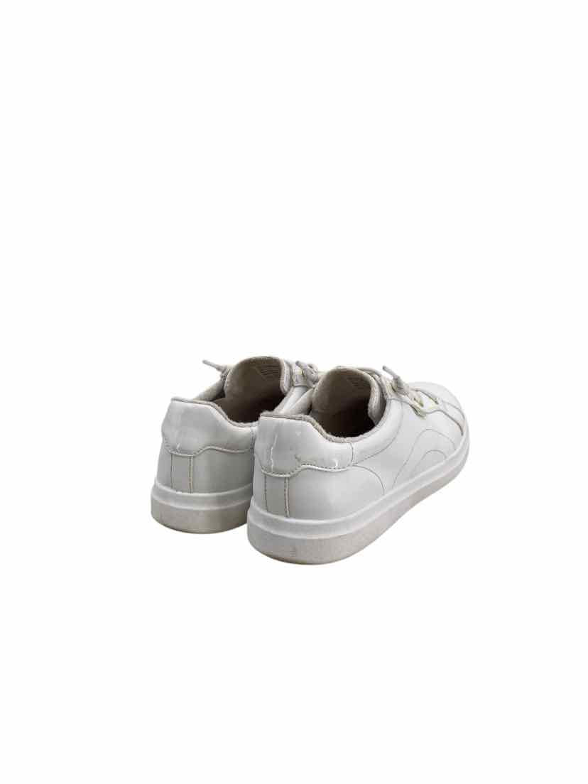 Bobs Ladies Size 7.5 Shoes