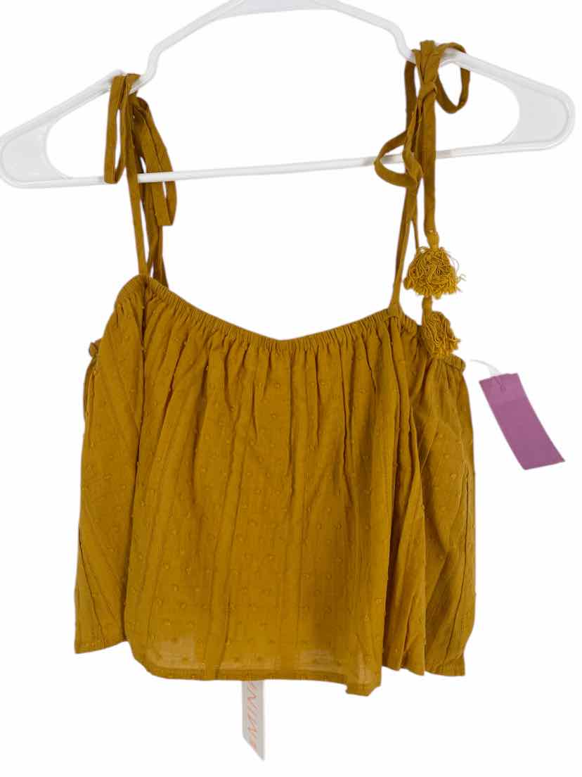 Ladies Mink Pink Size Medium NEW Shirt