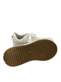 Universal Thread Ladies Size 8 Shoes