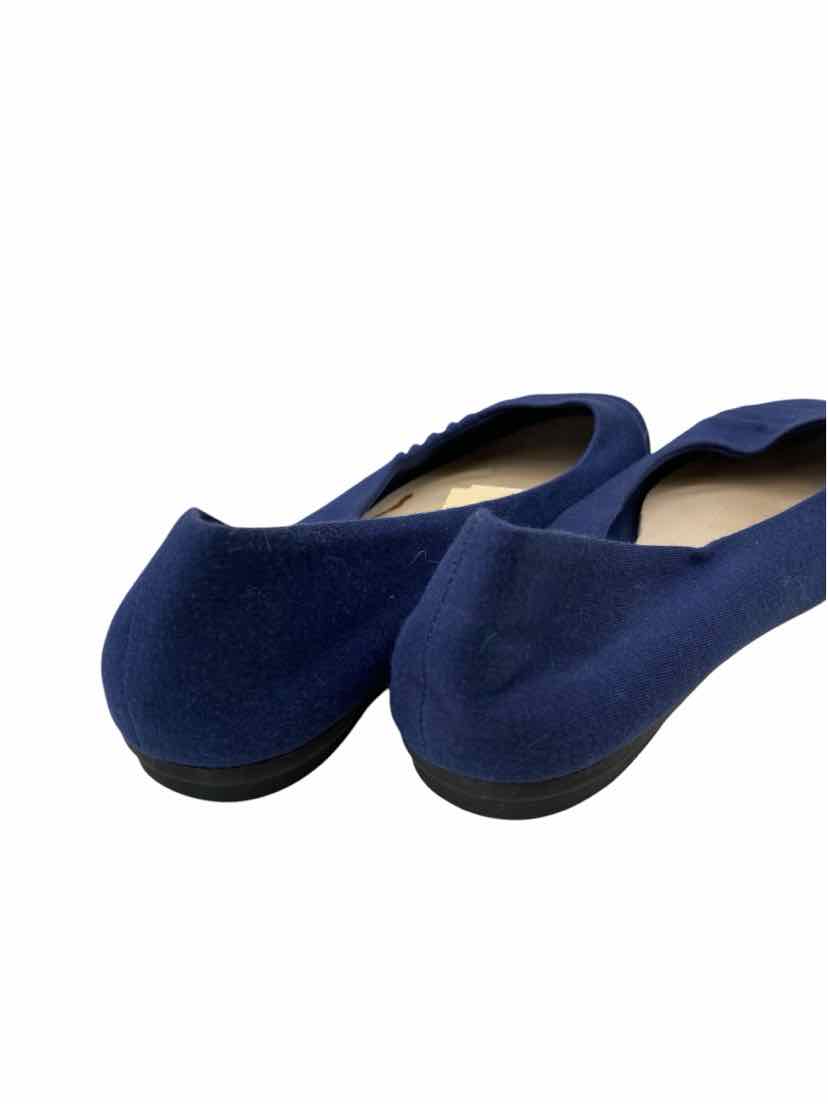 American Eagle Ladies Size 8 Shoes