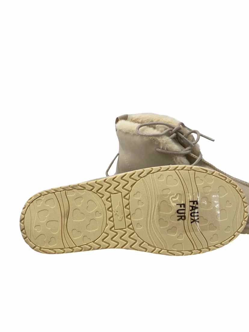 Rocket Dog Ladies Size 7.5 Like New Shoes