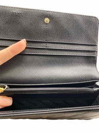 Dkny Ladies 9.5/10 Wallet