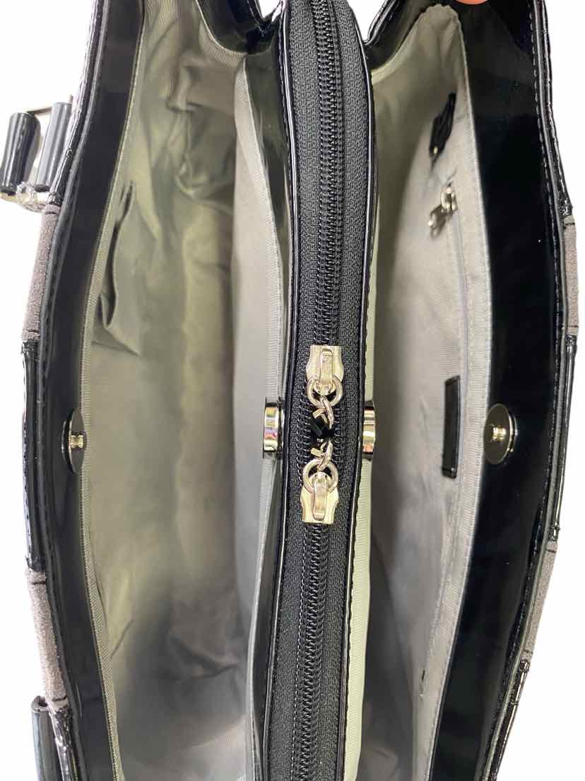 Beijo Ladies NEW Purse