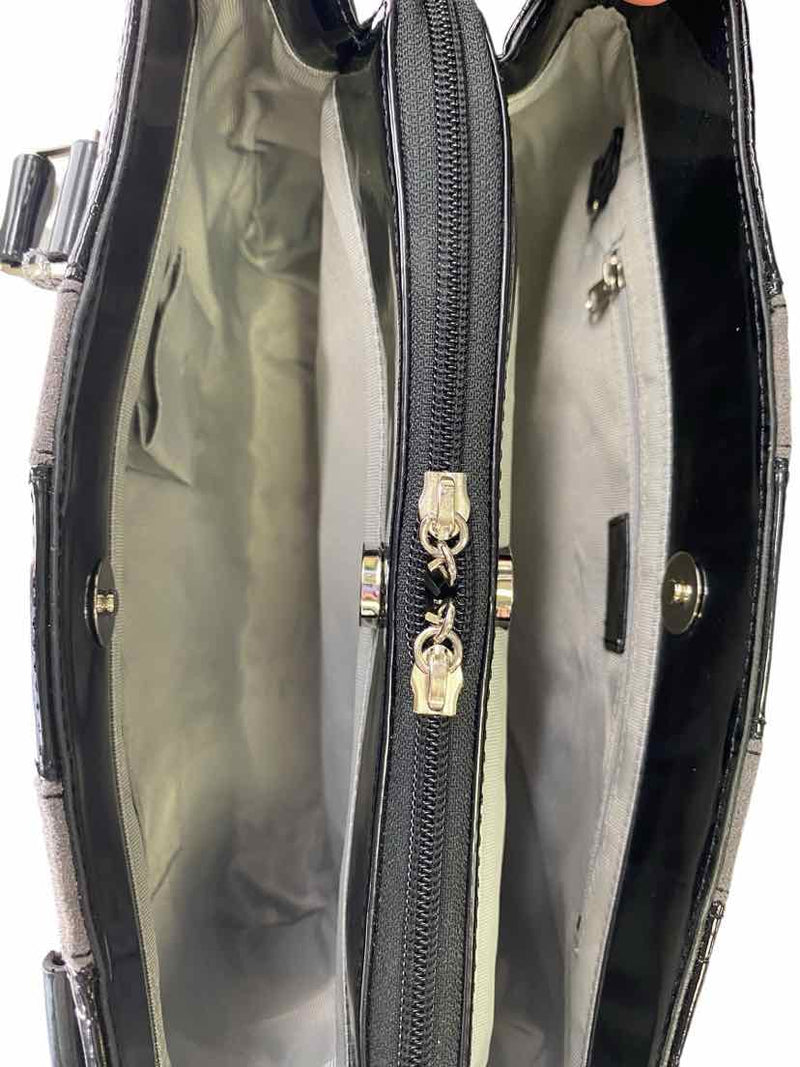 Beijo Ladies NEW Purse