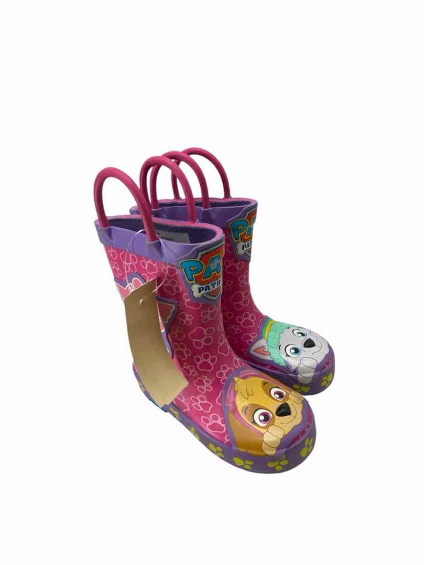 Paw patrol Kids Size 5/6 Boots