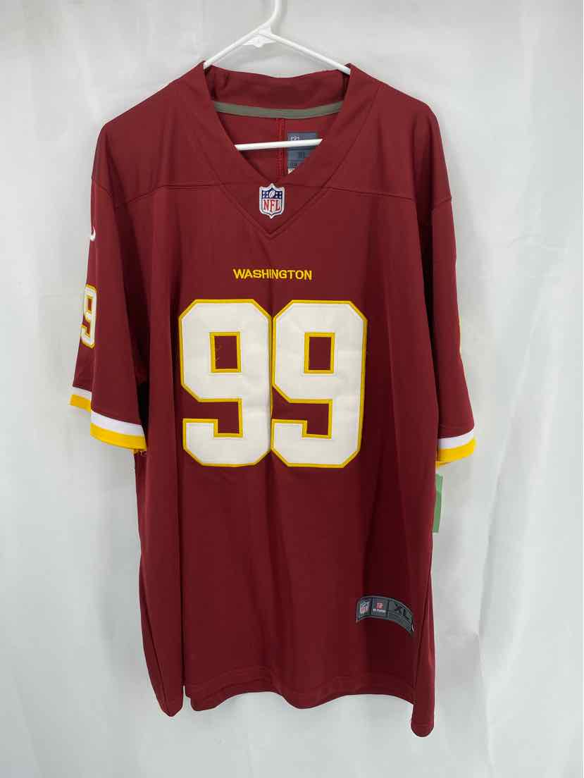 Nfl Men's Size XL Shirt