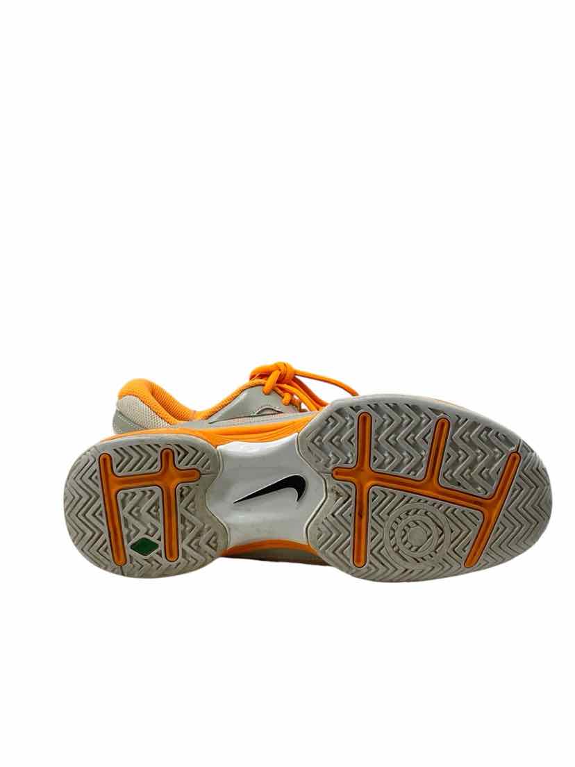 Nike Ladies Size 7 Shoes