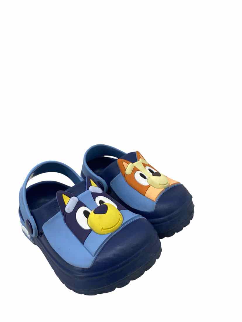 Ground Up Kids Size 6 Bluey Shoes