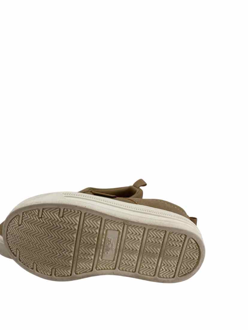 OshKosh Kids Size 6m Shoes