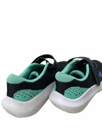 Under Armour Kids Size 1 Shoes