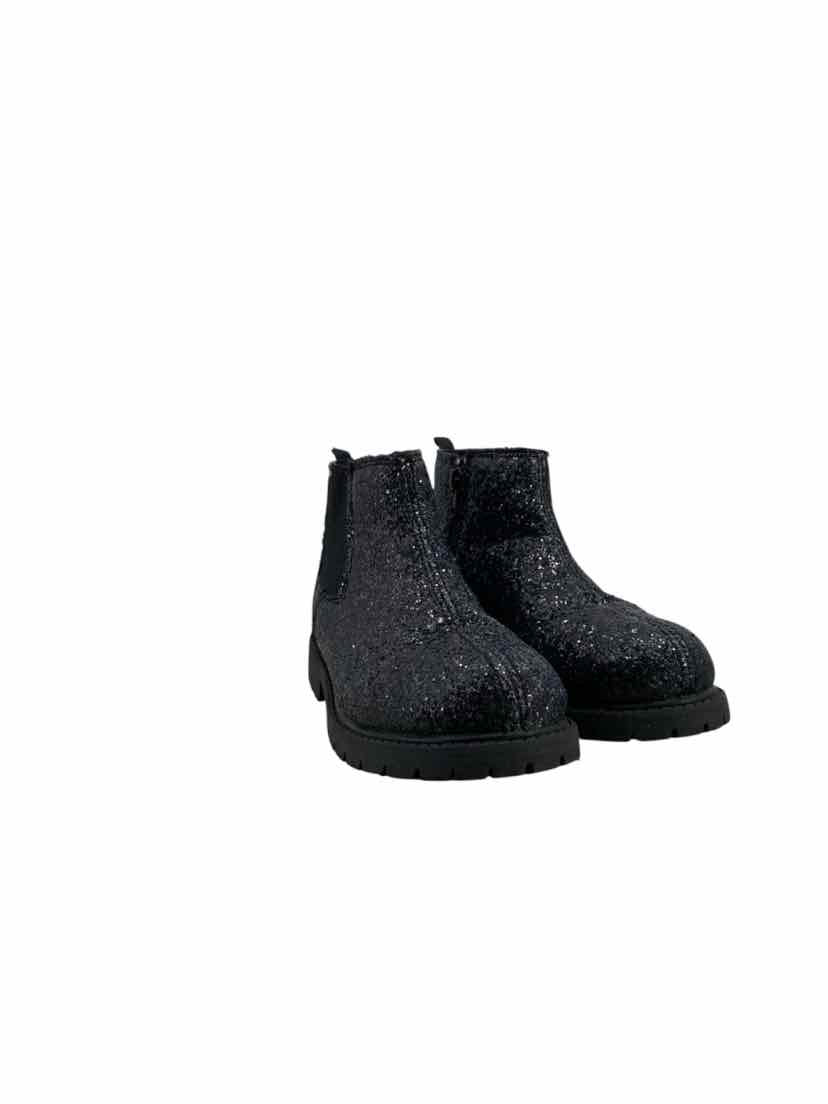 Carter's Kids Size 2 Boots