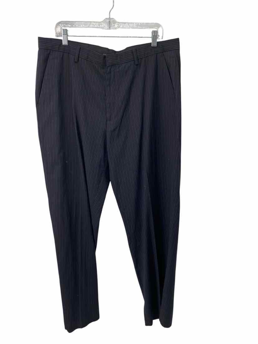 Calvin Klein Men's Size 38x32 Pants