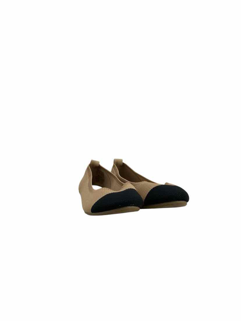 Tahari Ladies Size 8 Shoes