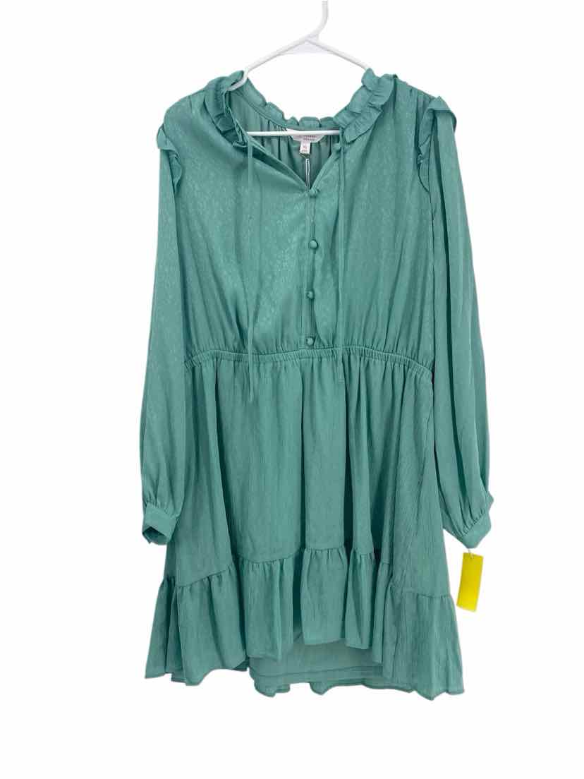 Lauren Conrad Ladies Size XL NEW Dress