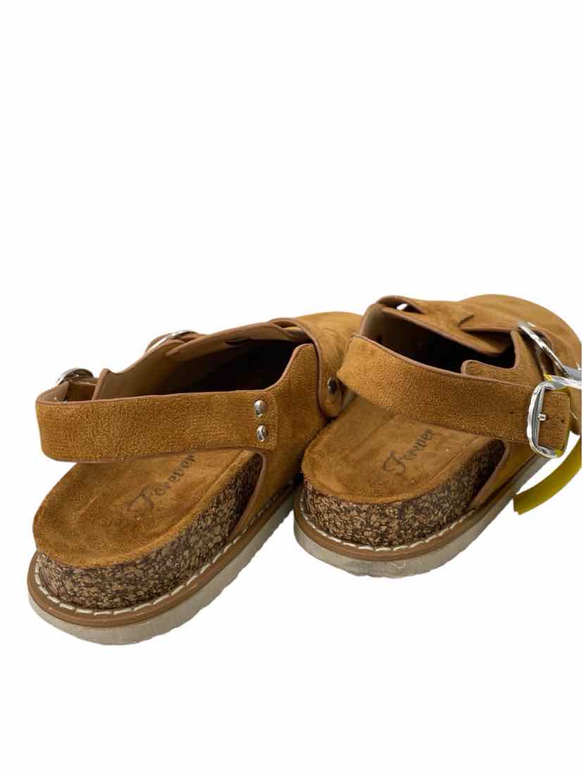 Forever Ladies Size 7.5 Shoes
