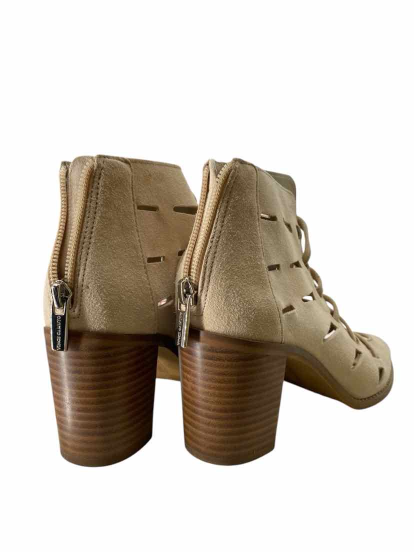 Vince Camuto Ladies Size 6.5 Shoes