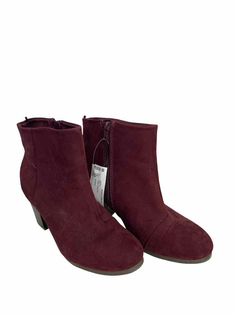 Old Navy Ladies Size 8 Boots