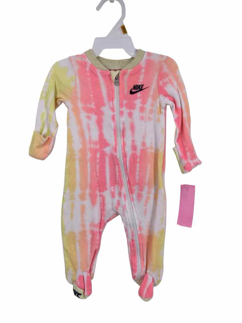 Nike Kids Size 3m Sleeper