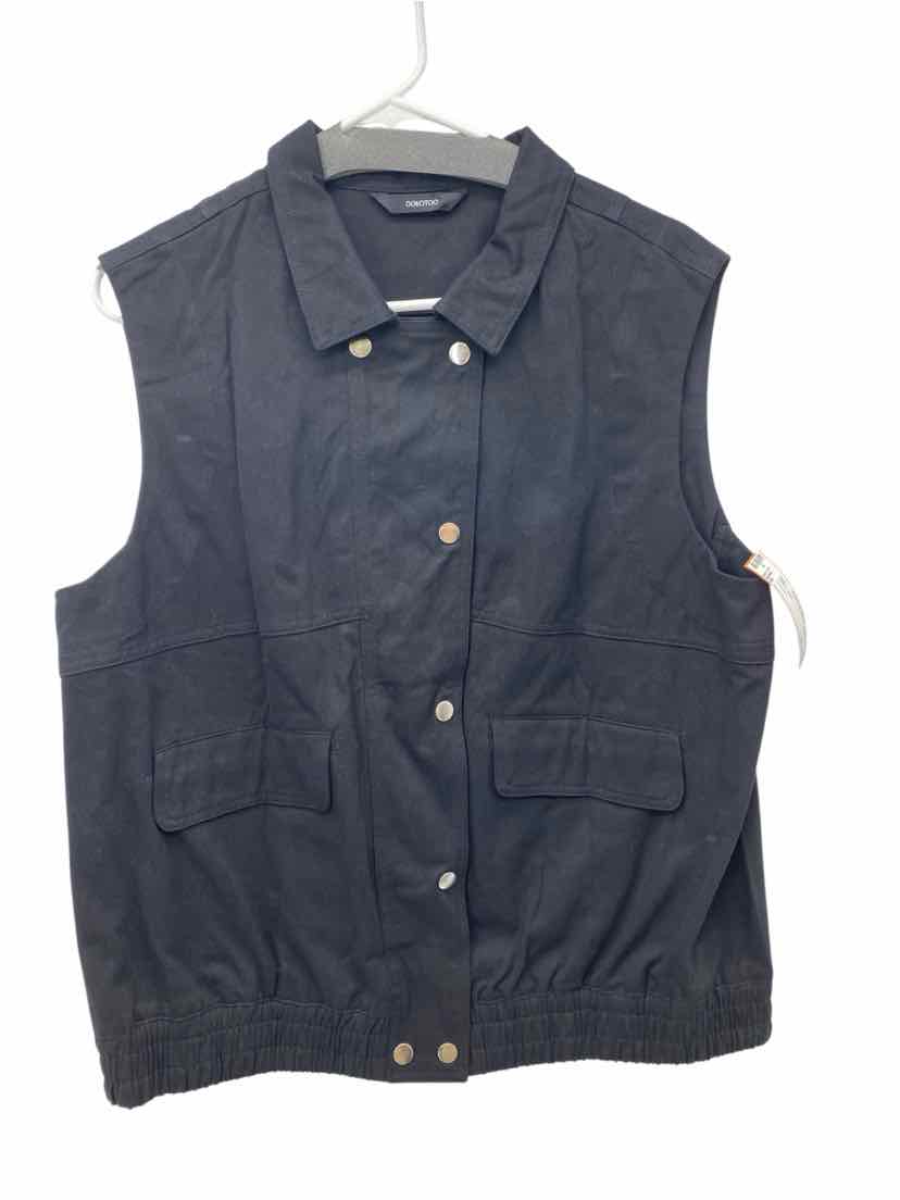 Dokotoo Ladies Size L Vest