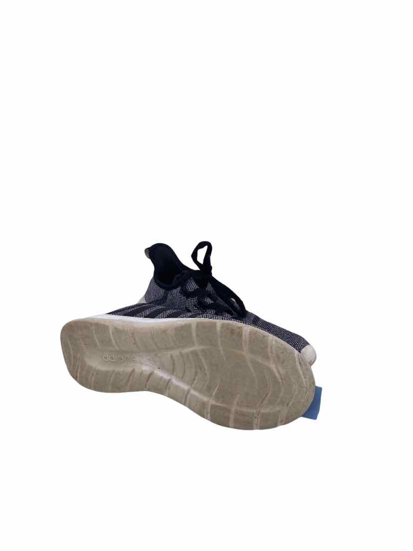 Addidas Ladies Size 7 Shoes