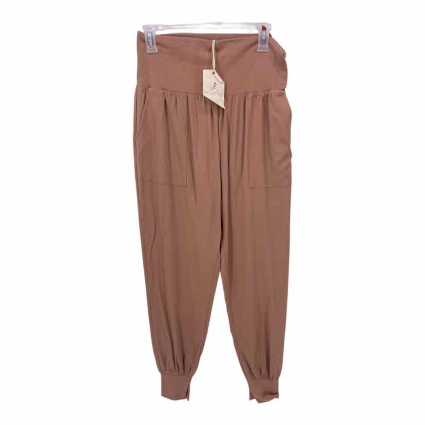 Tea N Rose Ladies Size Medium NEW Pants